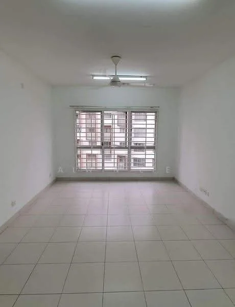 Living features: white painted walls, tile flooring, ceiling fan, floor-to-ceiling windows, horizontal blinds.