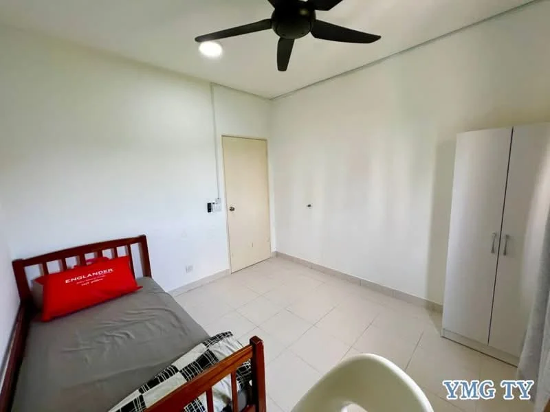 Pangsapuri Seri Mutiara, Seksyen U13, Setia Alam — view 2 of 5 in Pangsapuri Seri Mutiara — for Rent