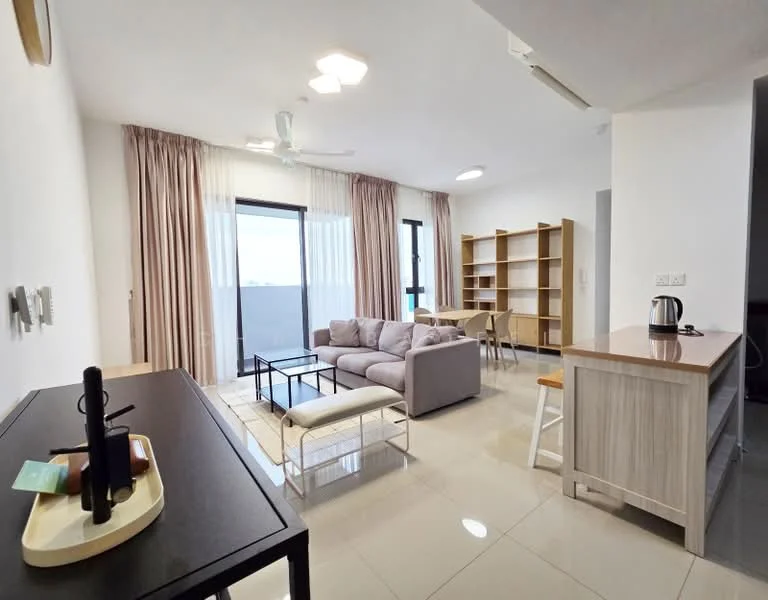 Living features: 3-seater fabric sofa in light grey, coffee table with glass top, TV console, wall-mounted TV, floor-to-ceiling windows, sheer curtains, dining table for 4, open shelving unit, ceiling fan with light, recessed downlights, polished tile flooring, neutral painted walls; style: modern; view: city.