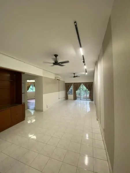 Living features: white painted walls, glossy tile flooring, 2 ceiling fans, recessed LED downlights, large sliding glass door, curtains, built-in wooden shelving, open layout; style: modern; view: garden.