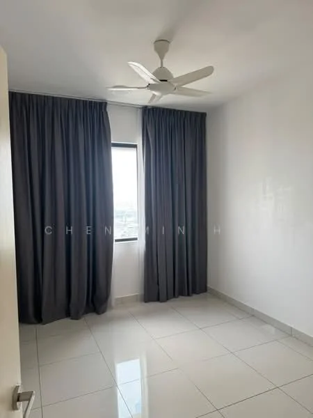 Bedroom features: white painted walls, grey floor tiles, 5-blade ceiling fan, floor-to-ceiling window, blackout curtains, natural light, minimalist decor; style: modern; view: city.