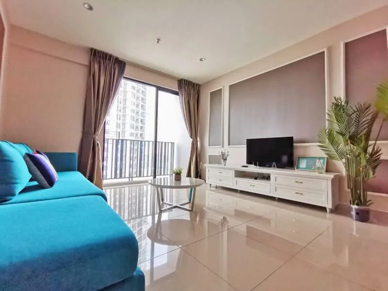 Living features: turquoise fabric sofa, white coffee table, white TV console, wall-mounted TV, floor-to-ceiling windows, curtains in beige, decorative houseplants, glossy tile flooring, accent wall with paneling, decorative picture frame; style: modern; view: city.