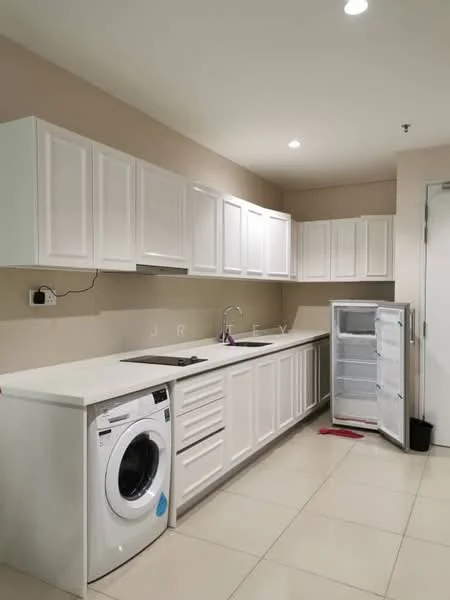Kitchen features: white shaker cabinets, marble countertop, single-bowl stainless-steel sink, chrome pull-down faucet, built-in oven, freestanding range oven, stainless-steel fridge, front-load washing machine, ceramic tile flooring, recessed downlights, neutral painted walls, open shelving; style: modern.