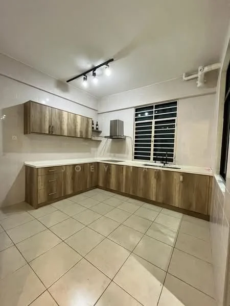 Kitchen features: laminate cabinetry in wood finish, white countertop, stainless-steel sink, chrome pull-down faucet, built-in oven, 4-burner gas hob, tile flooring, recessed LED downlights, window with horizontal slats, wall-mounted range hood; style: modern.