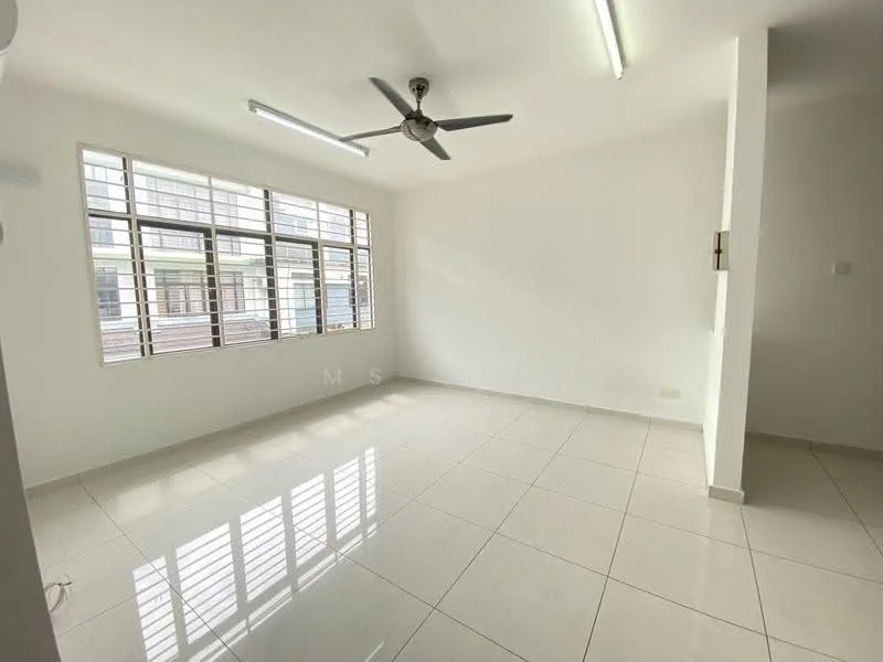 Park Villa Townhouse, Bandar Bukit Puchong 2, Puchong — view 2 of 5 — for Rent