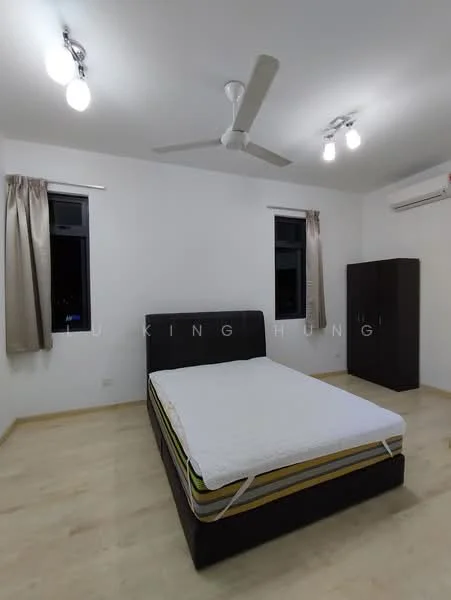 Bedroom features: queen-size bed, upholstered headboard, 2 bedside lamps, 2 windows with sheer curtains, light wood flooring, ceiling fan, wall-mounted air conditioning unit, built-in wardrobe; style: modern.