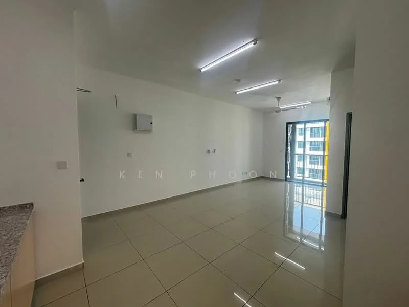 Living features: white painted walls, glossy beige floor tiles, ceiling with recessed lighting, 1 wall-mounted split AC, large sliding glass door, floor-to-ceiling windows, natural light from windows, open layout, kitchen counter with granite surface, light fixtures on ceiling; style: modern; view: city.