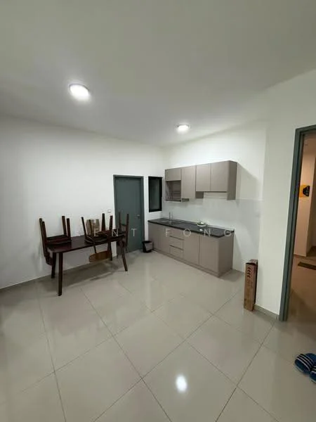 Kitchen features: light grey cabinetry, white countertop, stainless-steel sink, chrome faucet, tile backsplash, built-in oven, freestanding range oven, refrigerator, dining table, four wooden chairs, white walls, recessed ceiling lights, glossy tile flooring; style: modern.