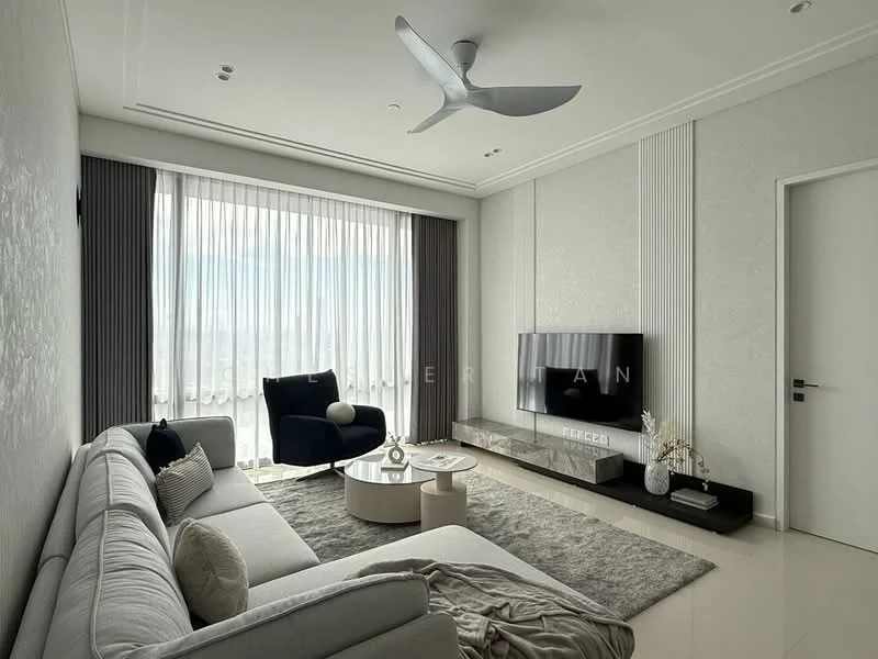 Living features: 3-seater fabric sofa in light grey, round coffee table with white top, area rug in light grey, wall-mounted TV, TV console in light wood, 5-blade ceiling fan with light, floor-to-ceiling windows with sheer curtains, decorative vase on coffee table, wall with textured finish, light-coloured walls, recessed downlights; style: modern; view: city.