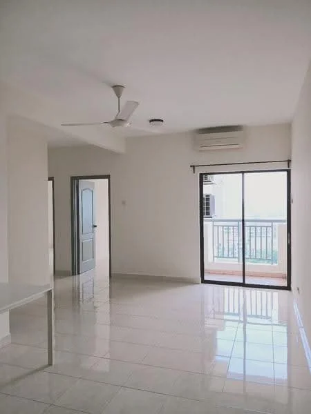 Living features: white painted walls, glossy ceramic tile flooring, 5-blade ceiling fan, recessed downlights, sliding glass door, floor-to-ceiling windows, air conditioning unit, open layout, balcony view; style: modern; view: city.