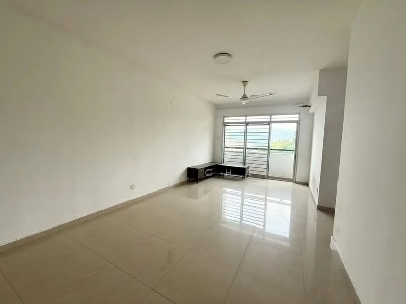 Living features: white painted walls, polished ceramic tile flooring, 5-blade ceiling fan, large sliding glass door, floor-to-ceiling windows, natural light from windows, minimalist design, built-in bench seating; style: modern; view: city.