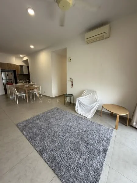 Living features: grey area rug, light-coloured tiled flooring, white painted walls, ceiling fan, wall-mounted split AC, sofa with white cover, wooden side table, metal side table, dining table with chairs in background, kitchen visible in background; style: modern.