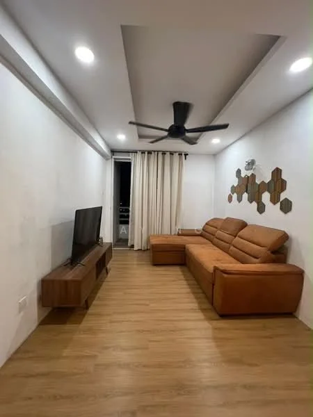 Living features: light brown leather sectional sofa, wooden TV console, wall-mounted TV, recessed ceiling lights, 5-blade ceiling fan, white painted walls, laminate flooring, floor-to-ceiling curtains, decorative wall art with hexagonal shapes, sliding glass door; style: modern.