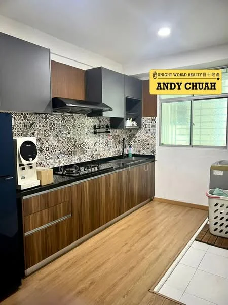 Kitchen features: black granite countertop, wood cabinetry with brown finish, black built-in oven, stainless-steel range hood, 4-burner gas hob, decorative patterned backsplash, single-bowl stainless-steel sink, white refrigerator, laundry basket, window with white frame, recessed LED downlights, tile flooring; style: modern.
