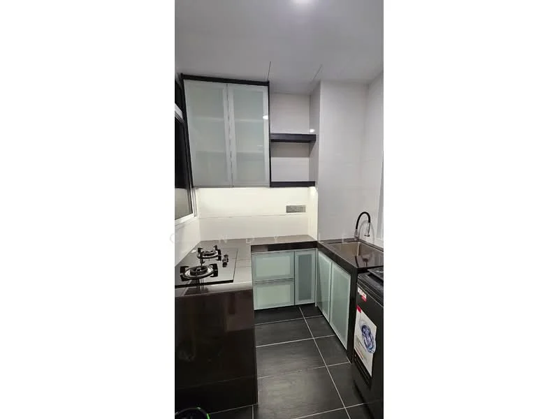 Kitchen features: black granite countertop, stainless-steel sink, chrome pull-down faucet, built-in gas hob, glass-front upper cabinets, flat-panel lower cabinets, tile backsplash, grey tiled flooring, recessed downlights, wall-mounted storage shelf; style: modern.