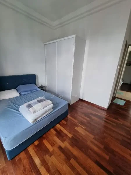 Bedroom features: queen-size bed with blue upholstered headboard, white bedding, wooden flooring, built-in wardrobe with sliding doors, nightstand, wall-mounted light fixture, neutral wall color, crown moulding; style: modern.