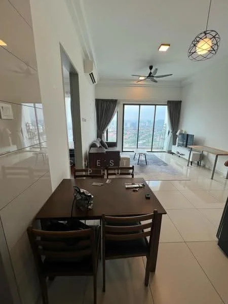 Living features: floor-to-ceiling windows, city view, 3-blade ceiling fan, recessed downlights, light-coloured walls, white tiled flooring, sofa, TV console, area rug, dining table with chairs, decorative wall art; style: modern; view: city.