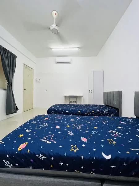 Bedroom features: two single beds with patterned bedding, grey upholstered headboards, white painted walls, ceiling fan, wall-mounted split AC, window with grey curtains, desk with chair, built-in wardrobe; style: modern.