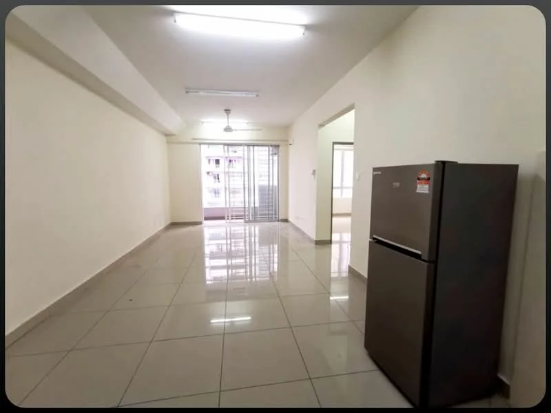 Living features: white painted walls, glossy ceramic tile flooring, recessed downlights, sliding glass door, floor-to-ceiling windows, ceiling fan, stainless-steel fridge; style: modern.