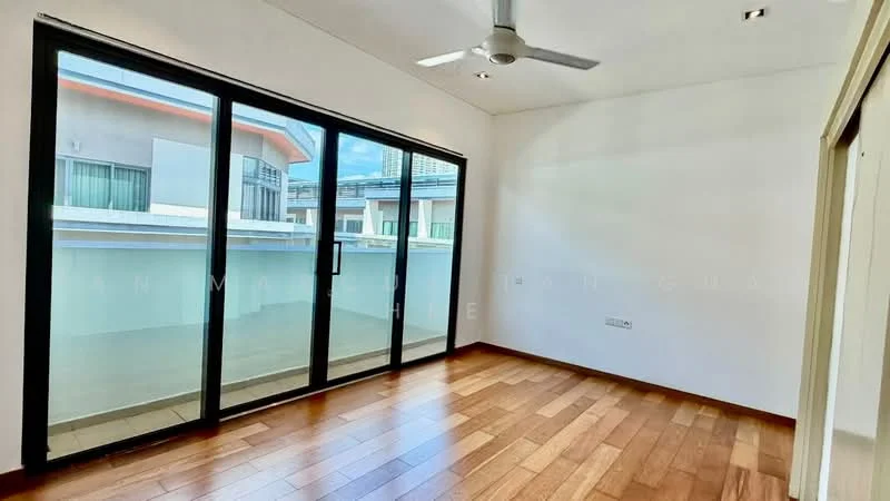 Room features: wooden flooring, white painted walls, 5-blade ceiling fan, floor-to-ceiling windows, sliding glass door, balcony view, natural light, no visible furniture; style: modern; view: city.