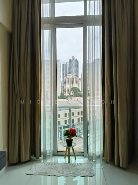 Room features: floor-to-ceiling windows, sheer curtains, city skyline view, light-coloured flooring, decorative plant in pot, small round table, area rug; style: modern; view: city.