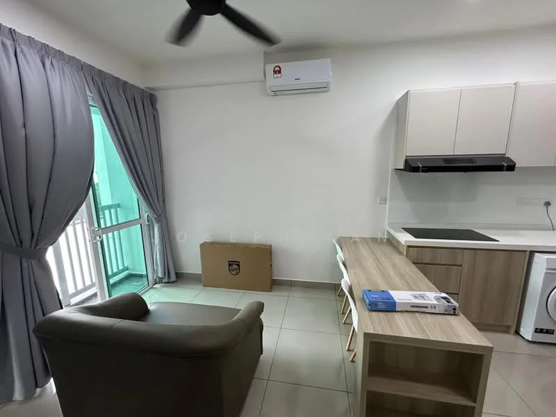 Living features: light grey walls, white ceiling, 5-blade ceiling fan, floor-to-ceiling window, sliding glass door, curtains, light-colored tiled flooring, brown leather sofa, wooden dining table, white cabinetry, built-in washing machine, kitchen countertop; style: modern.