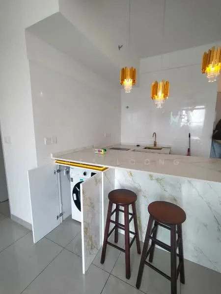 Kitchen features: white painted walls, marble countertop with veining, stainless-steel sink with gold faucet, built-in washing machine, two wooden bar stools, pendant lighting with gold accents, ceramic tile flooring, open shelving, kitchen island; style: modern.