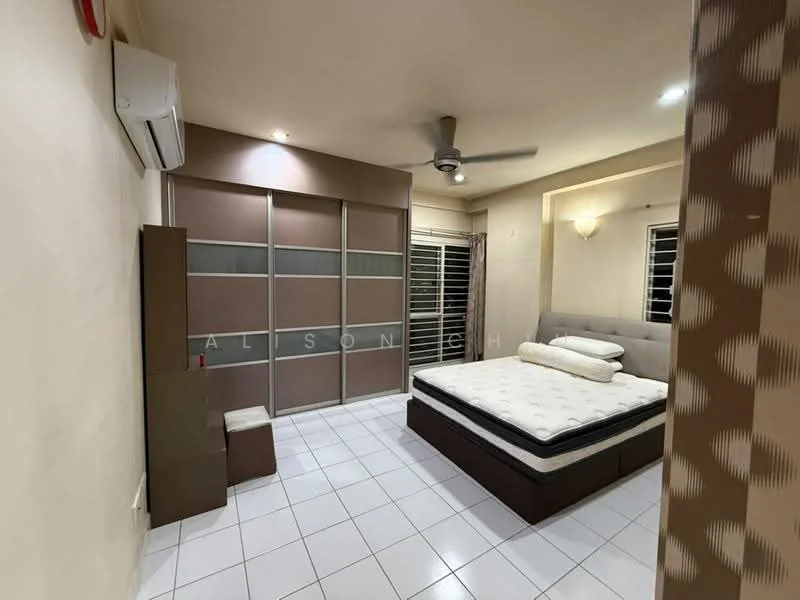 Bedroom features: queen-size bed, upholstered headboard, bedside table, built-in wardrobe with sliding doors, wall-mounted air conditioning unit, ceiling fan, white tiled flooring, window with blinds, decorative wall with polka dots, light fixture on ceiling; style: modern.