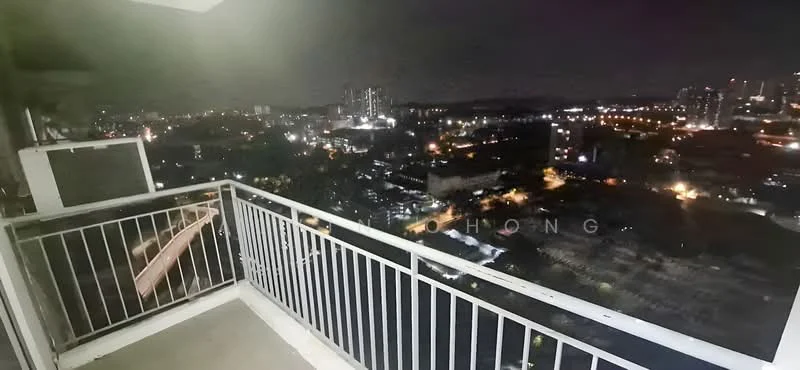 Room view: city.
