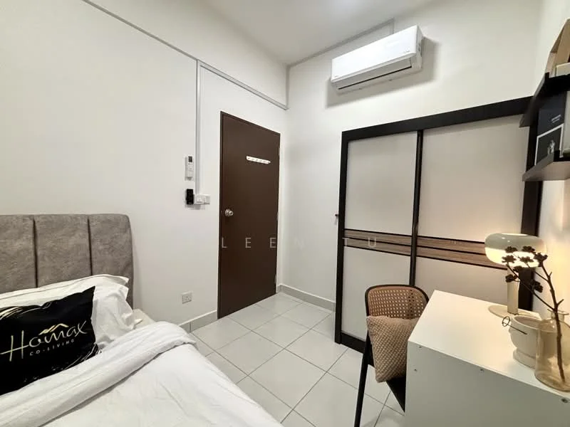 Bedroom features: queen-size bed with grey upholstered headboard, white bedding, 1 bedside table, table lamp, wall-mounted air conditioning unit, built-in wardrobe with sliding doors, white walls, tile flooring, decorative wall art, window with blinds; style: modern.