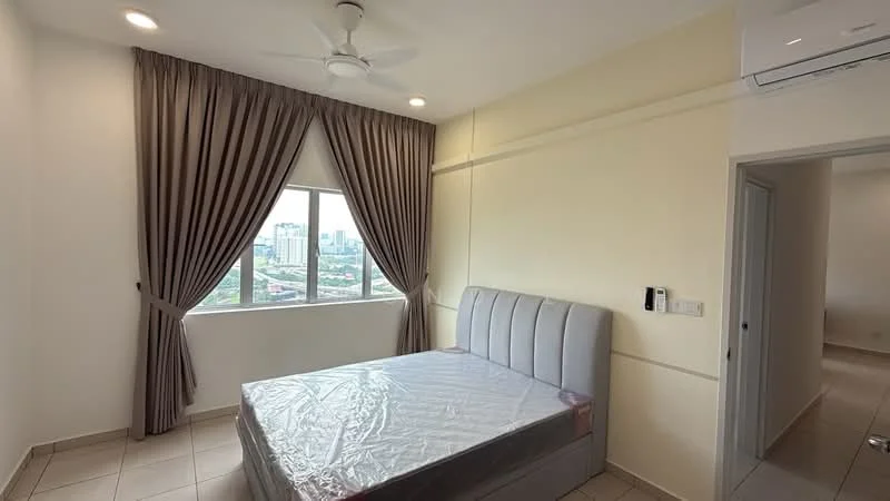 Bedroom features: queen-size bed, upholstered headboard, floor-to-ceiling window, city view, curtains in beige, ceiling fan, wall-mounted air conditioning unit, light-colored walls, tile flooring; style: modern; view: city.