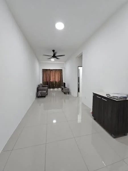 Living features: white painted walls, glossy ceramic tile flooring, 5-blade ceiling fan with light, large window with sheer curtains, sofa in grey, TV console, wall-mounted TV, decorative wall clock, side table, open space layout; style: modern.