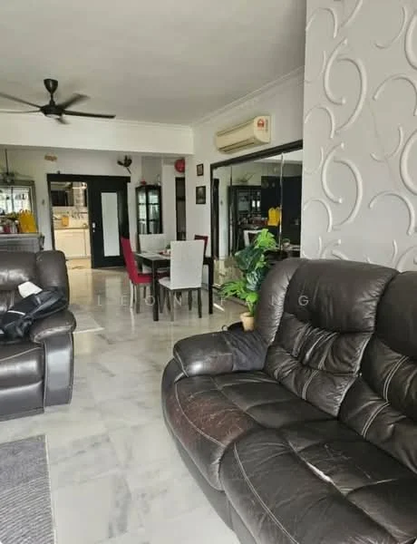 Living features: 3-seater leather sofa in black, 2-seater leather sofa in black, marble flooring, ceiling fan, wall-mounted air conditioning unit, decorative wall with textured design, area rug, potted plant, coffee table, dining area visible in background; style: modern.