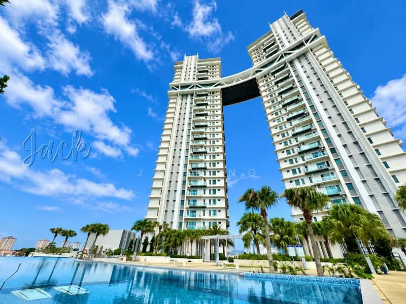 Exterior type: high-rise condominium; features: glass curtain wall, white painted facade, recessed balconies, infinity pool, palm trees, manicured lawn, surrounded by mature greenery; style: modern.