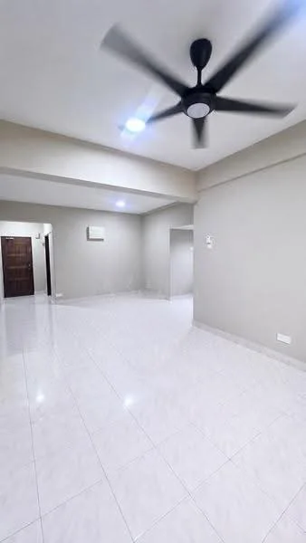 Room features: white painted walls, polished ceramic tile flooring, 5-blade ceiling fan with light, recessed downlights, wall-mounted split AC, open layout, neutral color scheme, no visible furniture; style: modern.