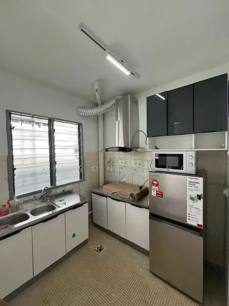 Kitchen features: single-bowl stainless-steel sink, chrome pull-down faucet, stainless-steel range hood, built-in microwave, stainless-steel fridge, white cabinetry with flat-panel doors, grey countertop, tile backsplash, window with horizontal slats, light fixtures on ceiling, vinyl flooring; style: modern.