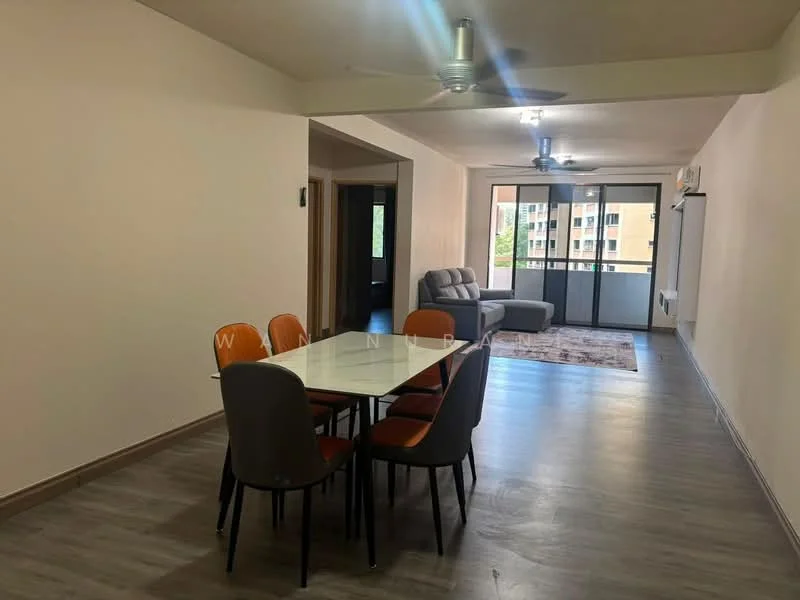 Living features: laminate flooring, white painted walls, 5-blade ceiling fan, sofa in grey, coffee table, area rug, dining table with 6 chairs, floor-to-ceiling windows, sliding glass door, natural light, air conditioning unit; style: modern; view: garden.