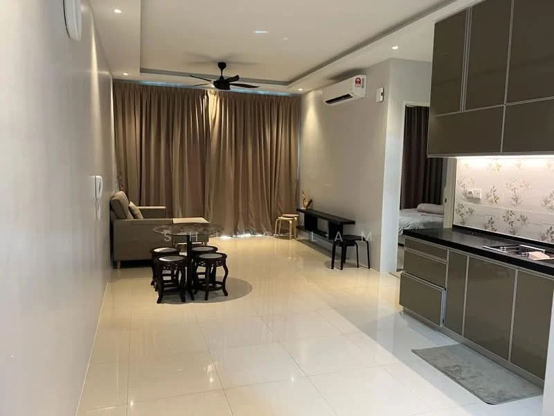 Living features: cream painted walls, glossy white tile flooring, 5-blade ceiling fan with light, sofa in light grey fabric, wooden coffee table, 3 small wooden stools, floor-to-ceiling curtains in beige, wall-mounted air conditioning unit, decorative wall paneling, recessed downlights; style: modern. Kitchen features: black countertop, built-in kitchen cabinets in dark grey, stainless-steel sink, single-bowl stainless-steel sink, built-in stove, wall-mounted kitchen hood, tile backsplash with floral pattern; style: modern.