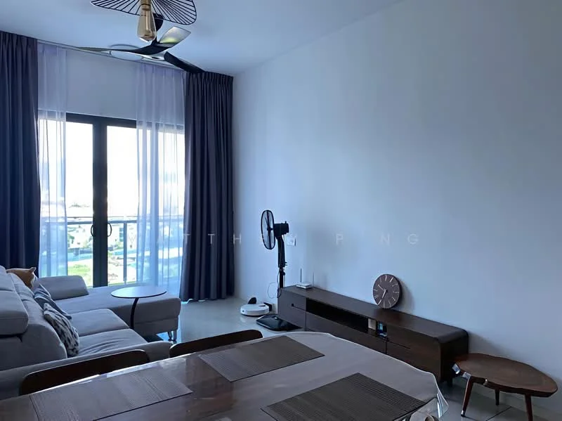 Queens Residences Q2 @ Queens Waterfront, Bayan Lepas — view 1 of 5 in Persiaran Bayan Indah — for Rent