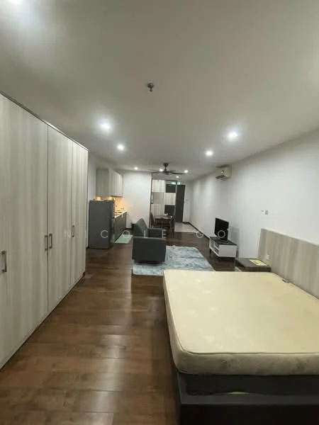 Room features: wooden flooring, white painted walls, recessed downlights, 5-blade ceiling fan, sofa in grey, coffee table, TV console, wall-mounted TV, built-in wardrobe, dining table, kitchenette with cabinets, open layout; style: modern.