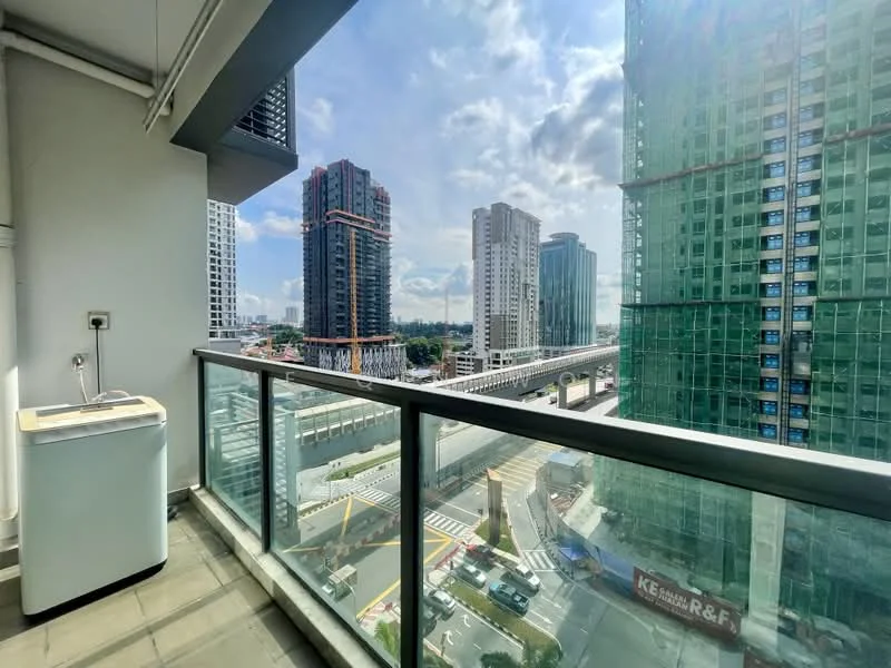 Room features: balcony with glass railing, city skyline view, floor-to-ceiling windows, grey tiled flooring, outdoor space, washing machine, sunlight exposure, high-rise building context; style: modern; view: city.