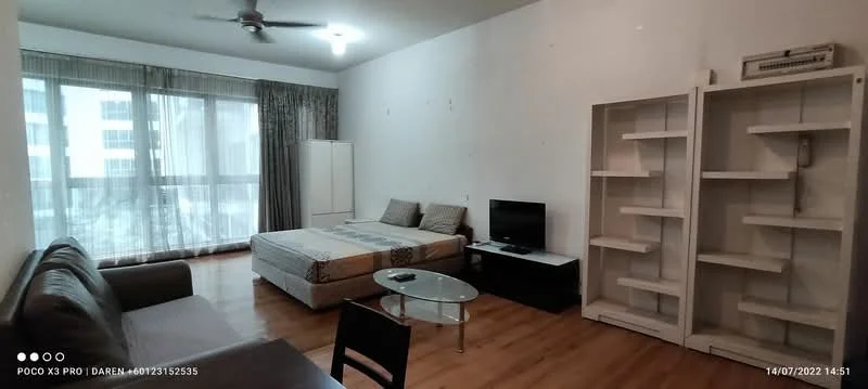 Living features: queen-size bed, upholstered headboard, sofa in grey fabric, glass coffee table, TV console, wall-mounted TV, floor-to-ceiling windows, curtains, wooden flooring, ceiling fan, built-in wardrobe; style: modern; view: city.