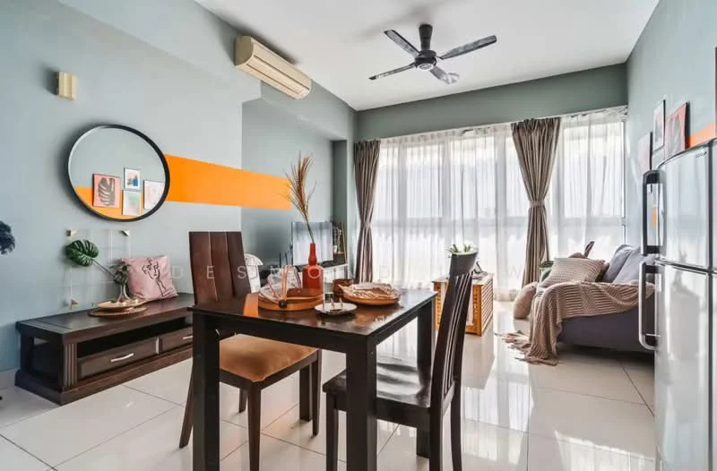 Living features: grey painted walls, white ceiling, 5-blade ceiling fan, floor-to-ceiling windows, sheer curtains, dark wood dining table, 4 dining chairs, decorative mirror, sofa in dark blue fabric, coffee table, area rug, refrigerator, wall-mounted air conditioning unit; style: modern.