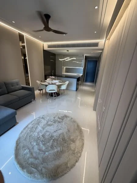 Living features: 3-seater fabric sofa in grey, round dining table, 4 upholstered dining chairs, area rug with fluffy texture, ceiling fan with light, recessed LED downlights, white painted walls, glossy tile flooring, open-plan layout, kitchen island with seating, built-in cabinetry, large windows for natural light; style: modern.