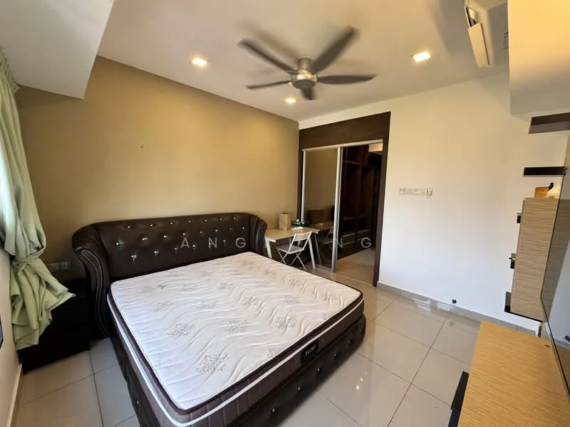 Bedroom features: king-size bed, upholstered headboard, ceiling fan, wall-mounted air conditioning unit, floor-to-ceiling window, green curtains, white painted walls, glossy tile flooring, built-in wardrobe with sliding doors, small dining table with two chairs; style: modern.