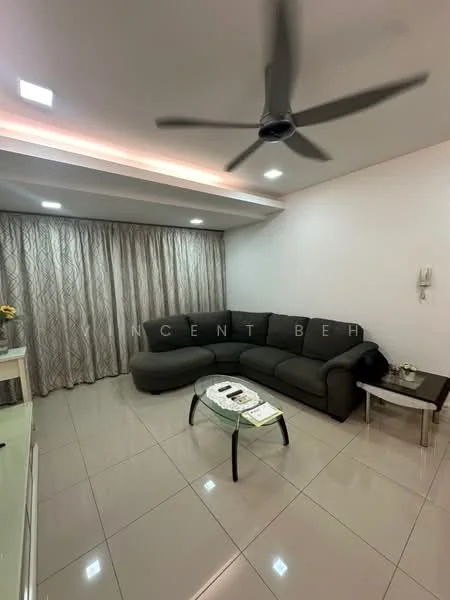Living features: L-shape sectional sofa in grey, glass coffee table, wall-mounted TV, recessed LED downlights, 5-blade ceiling fan, cream curtains, white painted walls, glossy tile flooring; style: modern.
