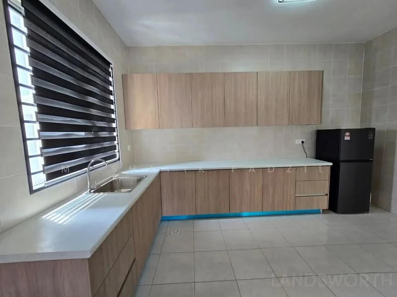 Residensi Adelia 3, Taman Bangi Avenue, Bangi