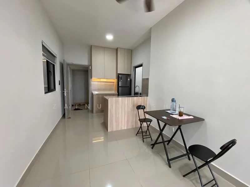 Residensi Alamanda, Kampung Pantai, Pantai