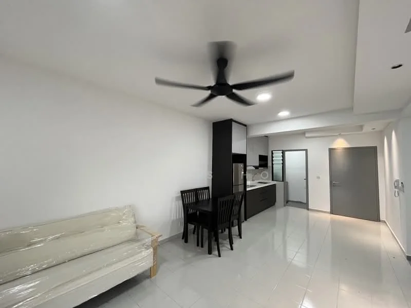 Living features: white painted walls, glossy tile flooring, 5-blade ceiling fan in black, sofa wrapped in plastic, 4 black dining chairs, black dining table, kitchenette with black cabinetry, refrigerator, glass door, recessed ceiling lights; style: modern.