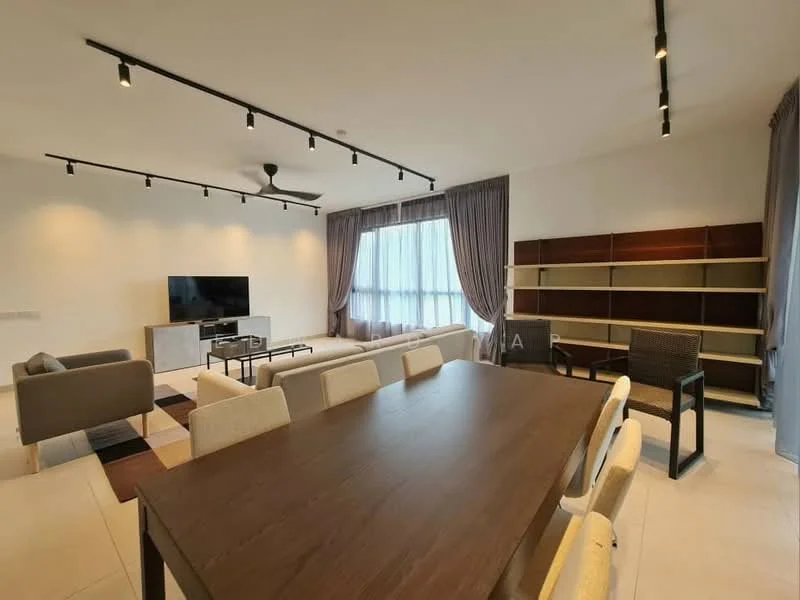 Living features: sofa in light grey fabric, 3-seater sofa, 2-seater sofa, coffee table, wall-mounted TV, TV console, area rug with geometric pattern, 5-blade ceiling fan with light, recessed LED downlights, floor-to-ceiling windows with sheer curtains, curtains in dark grey, open shelving unit, dining table with 8 chairs; style: modern.